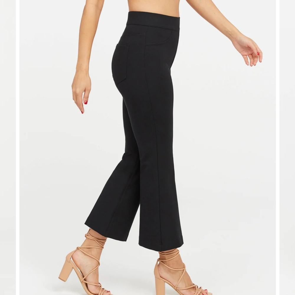 SPANX Black Ankle Cropped Pants